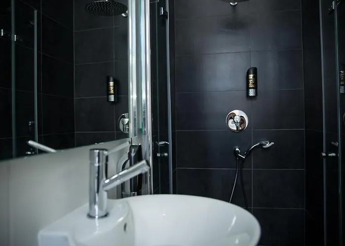 Pensionat Haus & Laluna 3*