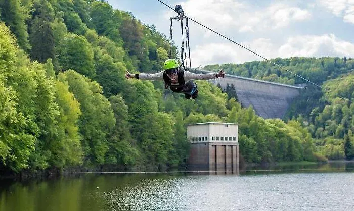 Haus & Laluna ゲストハウス 3*