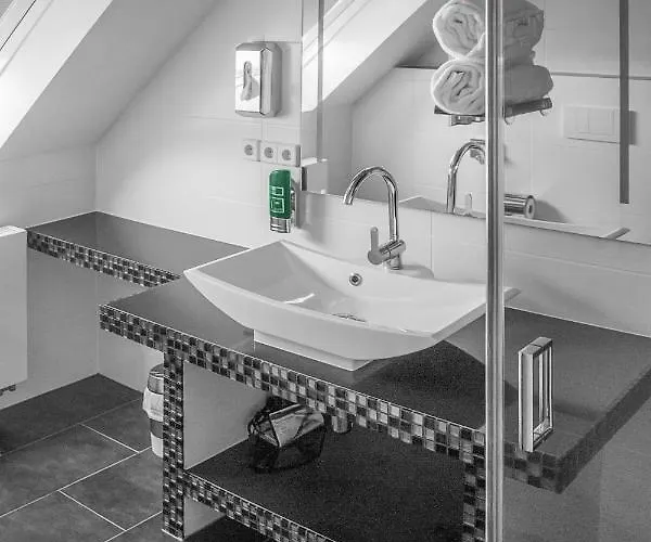 Pensionat Haus & Laluna 3*